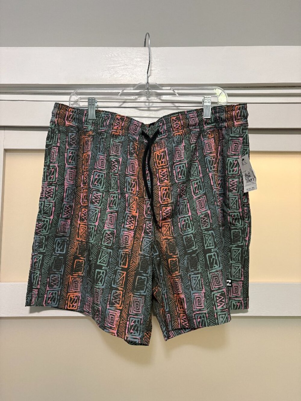 Billabong Steezier Trunk Short Board Shorts Men's sz XL NWT NEW Geoprint